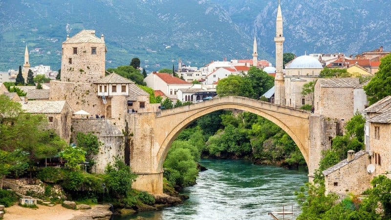 Mostar gezilecek yerler Mostar Köprüsü