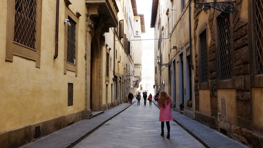 Via del Parione Floransa'da nerede alışveriş yapılır?
