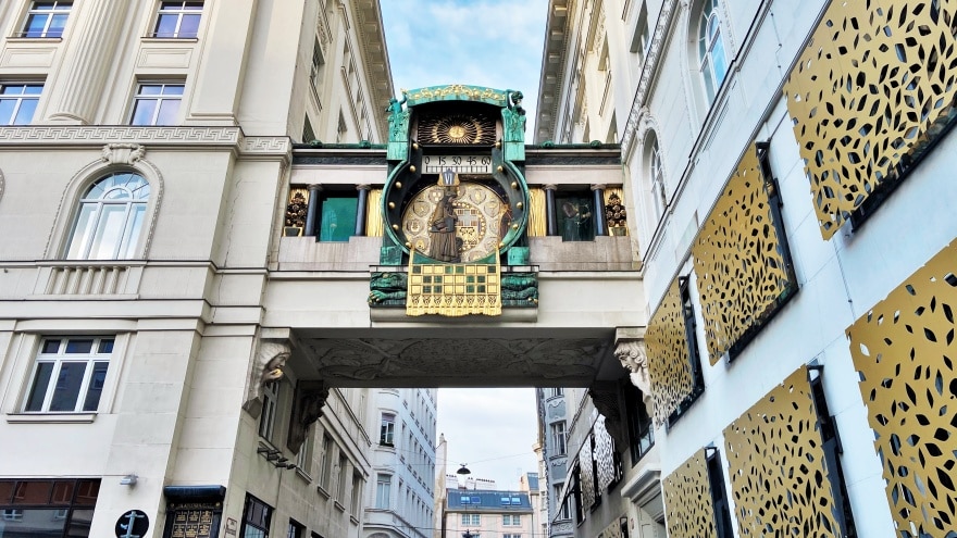 Ankeruhr Saati Viyana'da gezip görülmesi gereken yerler