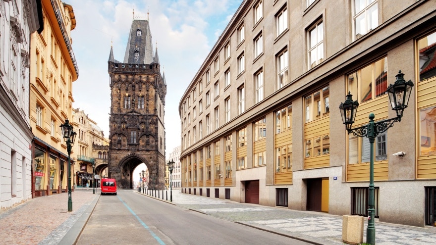 Barut Kapısı Prag'da nereler gezilmeli