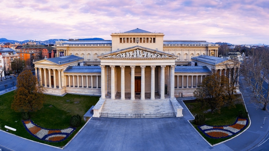 Museum of fine arts Budapest Budapeşte'de gezilecek yerler
