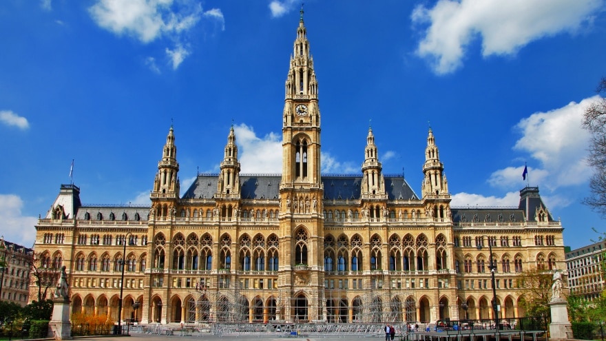 Neues Rathaus Viyana gezilecek yerler