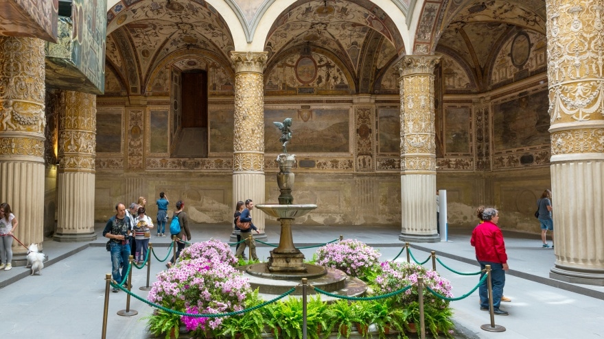 Vecchio Sarayı Floransa gezilecek yerler