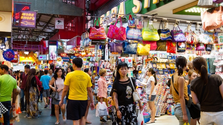 Bugis Street Market Singapur sokak pazarı