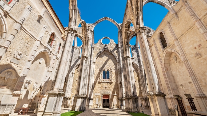 Carmo Rahibe Manastırı Lizbon'da görülecek yerler