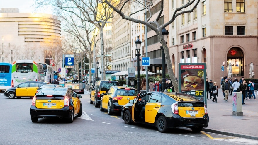 Barselona nasıl gezilir? taksi