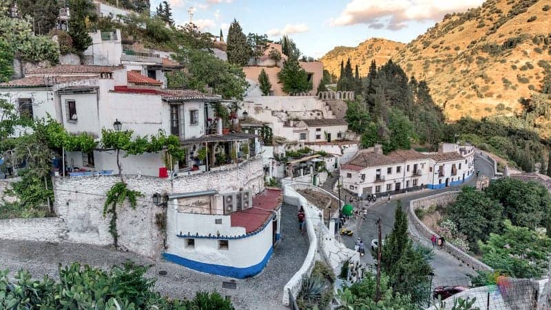 Granada'da nerede kalınır Sacromonte otelleri