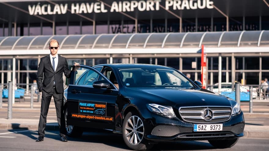 Prag havaalanından şehir merkezine nasıl gidilir?