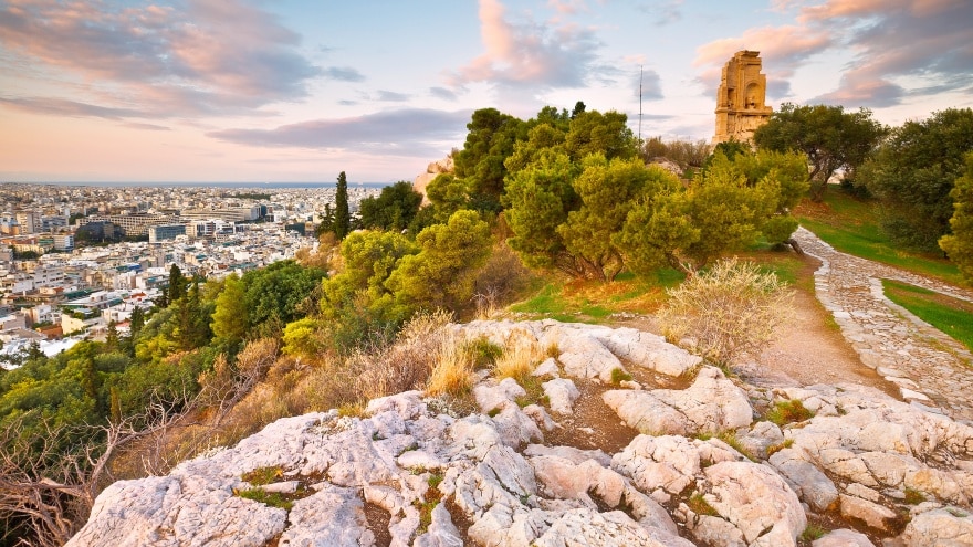 Philopappos Hill Atina'da gezilecek yerler