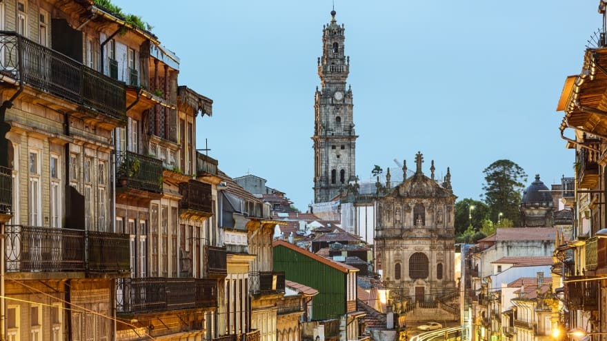 Porto'da ne yapılır? Clerigos Kulesi