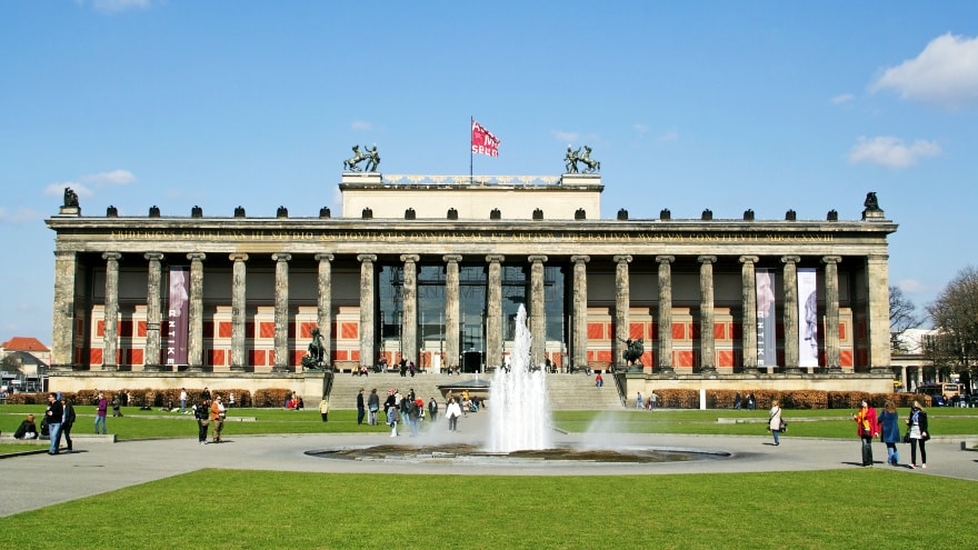 Altes Museum Berlin gezilecek yerler