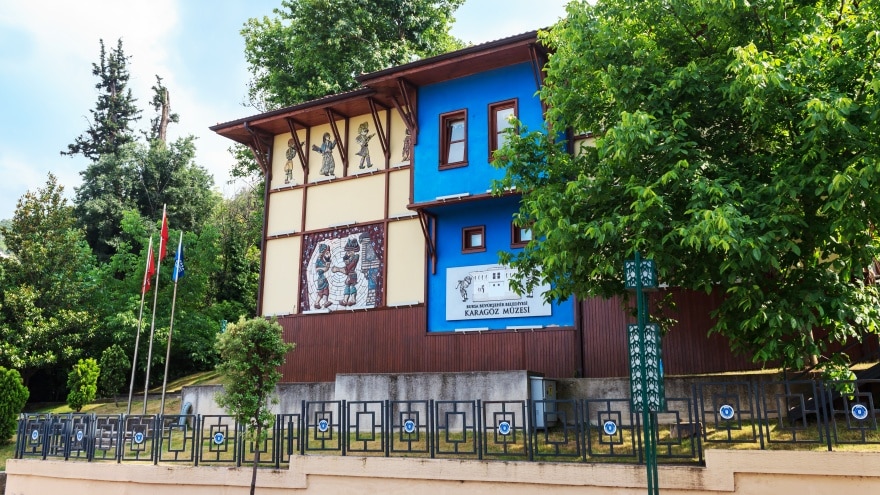 Karagöz Müzesi Bursa gezilecek yerler
