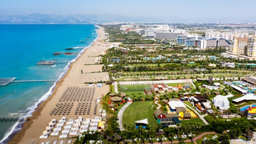 Lara Plajı Antalya tatili