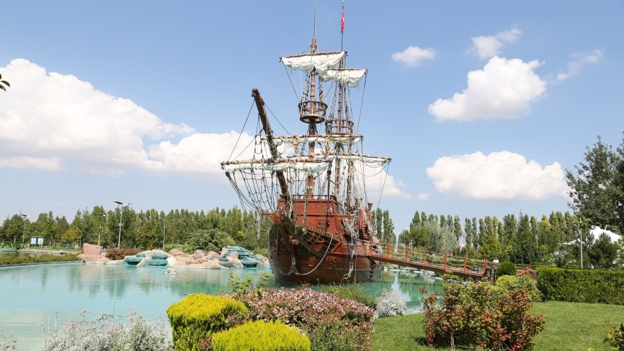 Eskişehir Sazova Parkı gemi