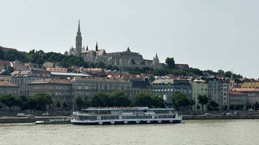 Kale Bölgesi Budapeşte'de nerede kalmalı?