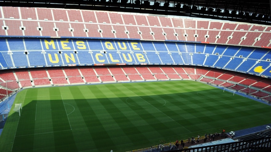 Nou Camp Stadyumu Barselona'da görülmesi gereken yerler