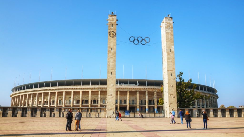 berlin olimpiyat stadyumu Berlin Olimpiyat Stadyumu – Tarihle Sporun Kesişimi