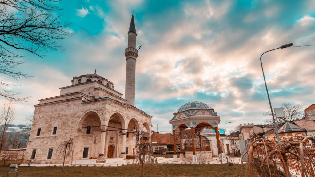 ferhadiye camii saraybosna Ferhadiye Camii – Zarif Osmanlı mimarisiyle göz kamaştıran ibadet yapısı