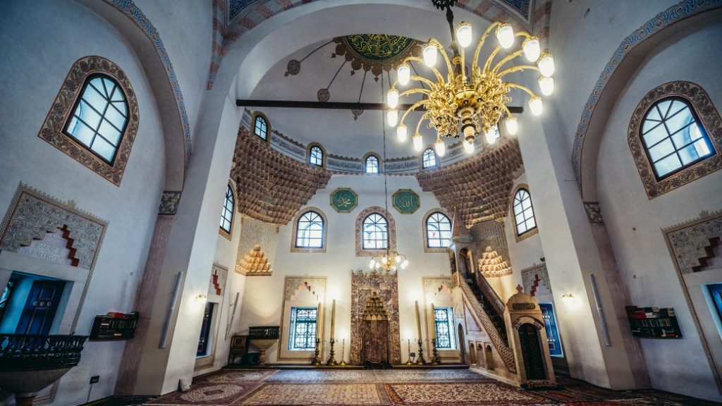 gazi husrev bey camii saraybosna Gazi Hüsrev Bey Camii – Osmanlı’nın zarif mimari mirası