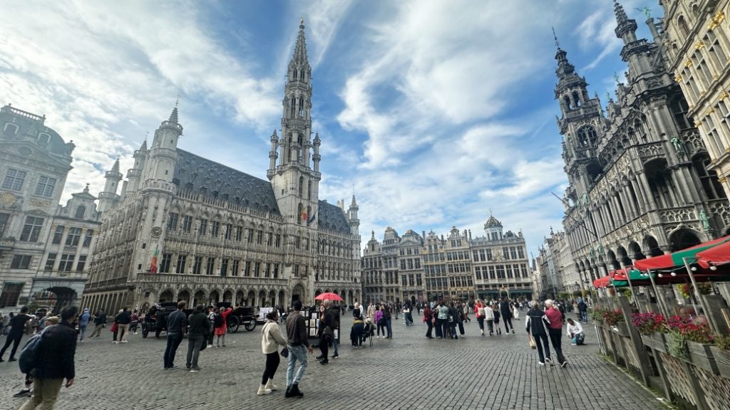 Grand Place, Brüksel’in UNESCO korumasındaki tarihi şehir meydanı