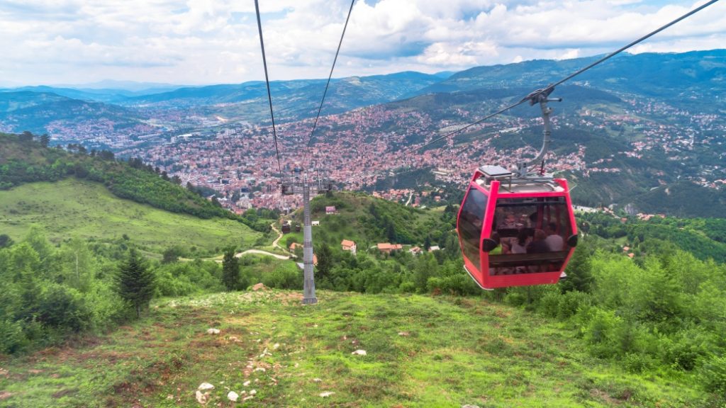 trebevic teleferik saraybosna Trebević & Teleferik – Doğa ile şehrin buluştuğu tepe
