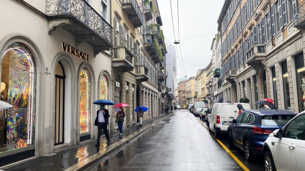 Via Monte Napoleone & Quadrilatero d'Oro – Milano’nun lüks alışveriş cenneti