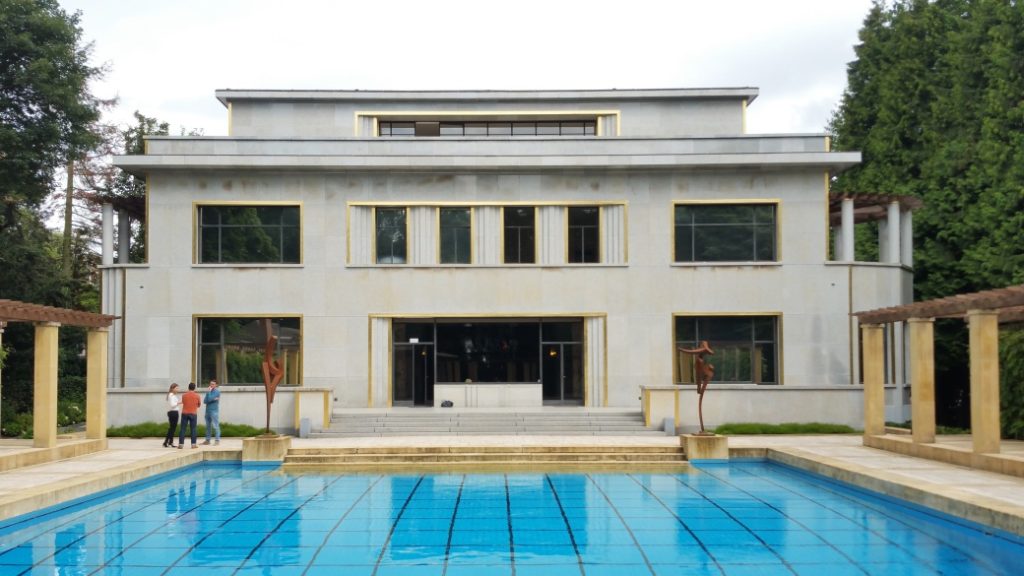 Villa Empain, Brüksel’deki etkileyici Art Deco mimari örneklerinden biridir