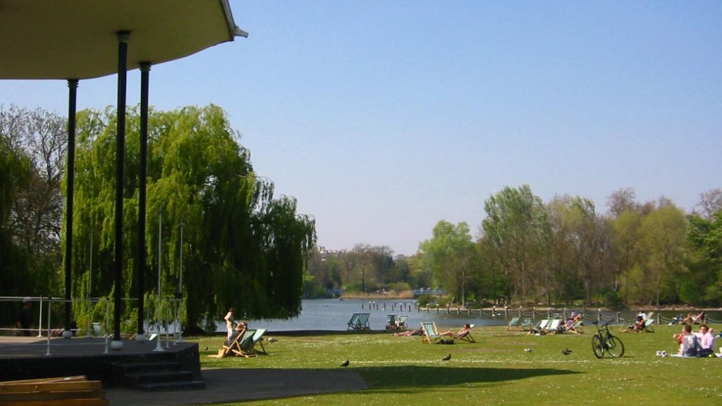 Regent’s Park – Peyzaj harikası düzenlemeleriyle zarif bir park