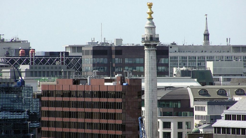 The Monument – Londra Büyük Yangını’nın hatırasını taşıyan kule