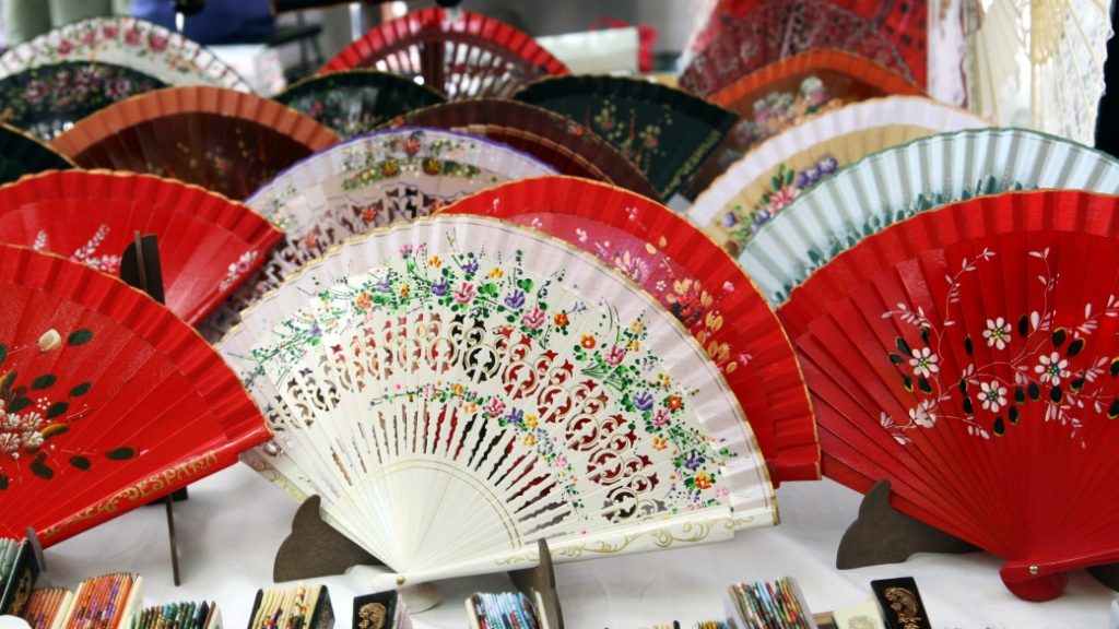 madridden ne alinir Madrid Hediyelikleri – Şehirden götürülebilecek özgün ürünler