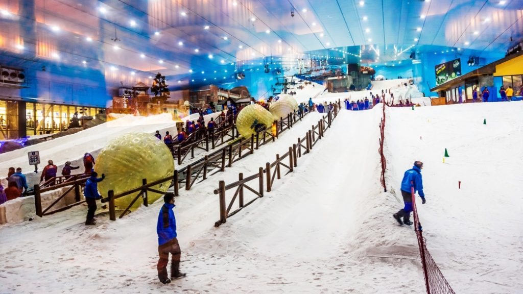 Mall of the Emirates – Alışveriş ve kayak bir arada