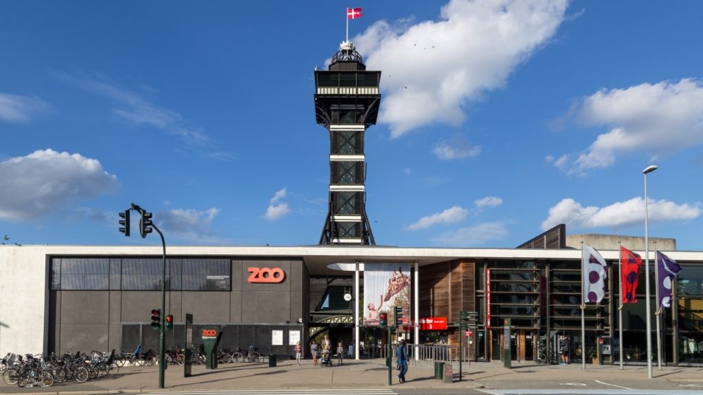 Copenhagen Zoo – Doğayla iç içe bir aile gezisi