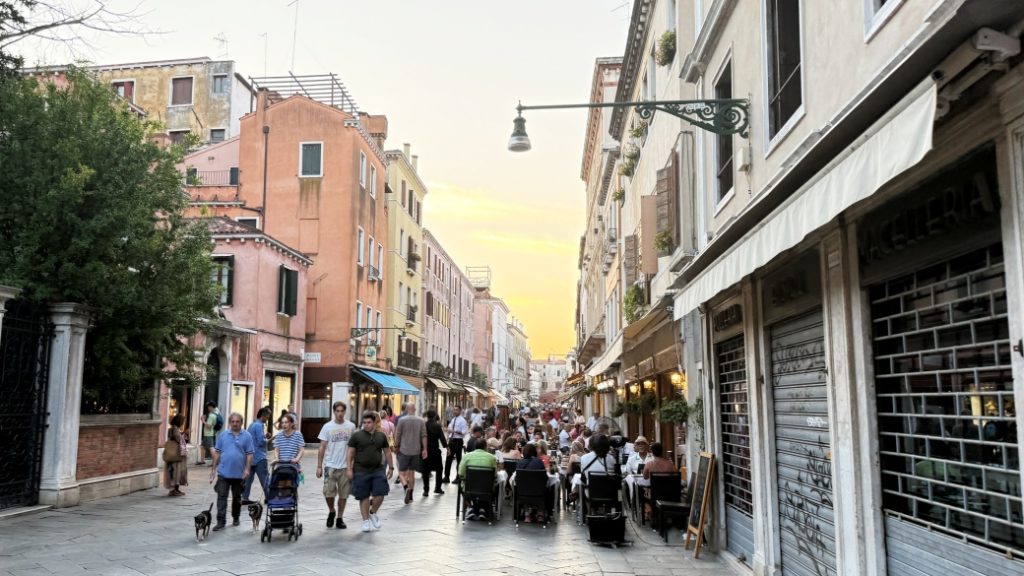 strada nova venedik Strada Nova – Venedik’in canlı alışveriş caddesi
