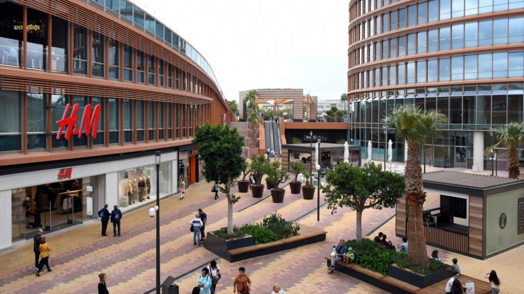 torre sevilla alisveris merkezi Torre Sevilla – Alışveriş ve şehir manzarası