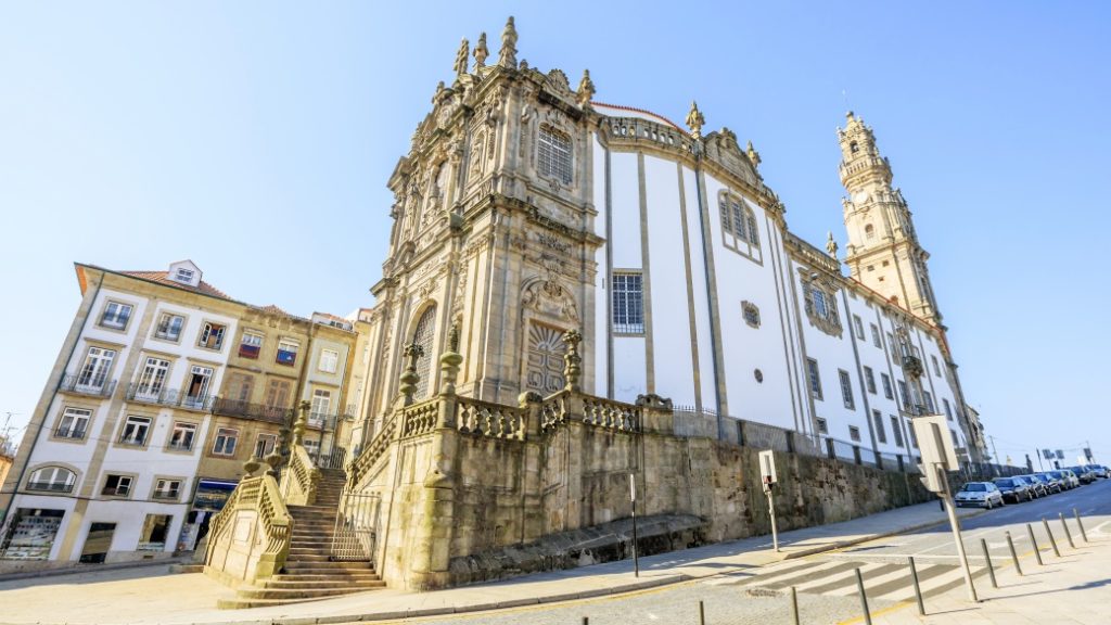 igreja dos clerigos porto Igreja dos Clérigos – Barok mimarili kilise