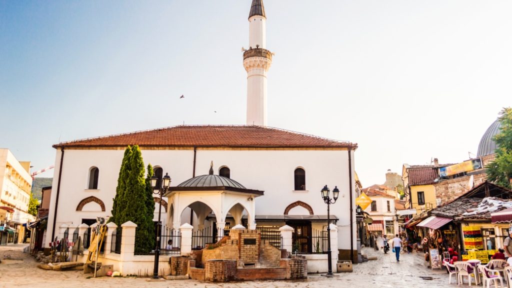 Murat Paşa Camii – Eski Üsküp’ün kalbinde huzurlu bir durak