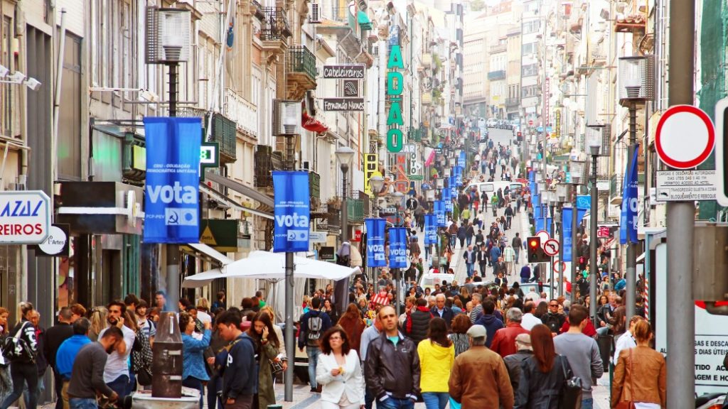 rua de santa catarina porto Rua de Santa Catarina – Porto’nun alışveriş caddesi