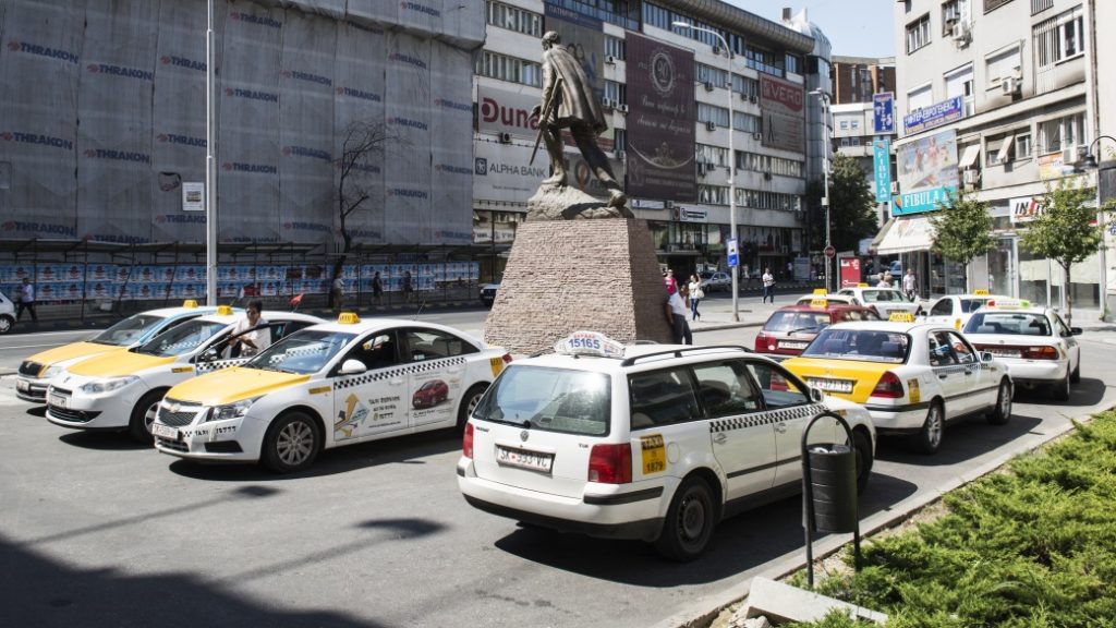 Üsküp Havaalanı Ulaşım – Şehir merkezine ulaşım rehberi