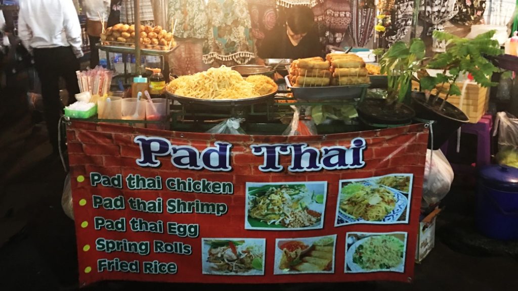 bangkok yoresel lezzetler Bangkok’un Ünlü Yöresel Lezzetleri – Ne yenir?