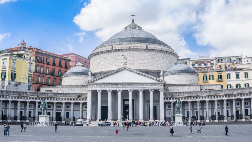 San Francesco di Paola Bazilikası – Neoklasik ihtişam