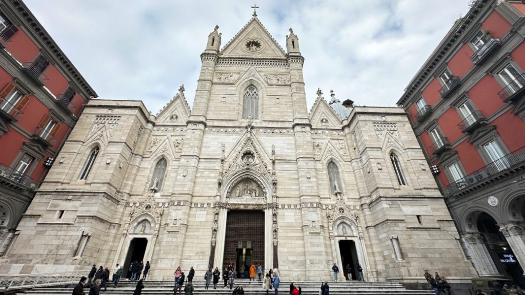 Duomo di Napoli – Aziz Gennaro’nun evi