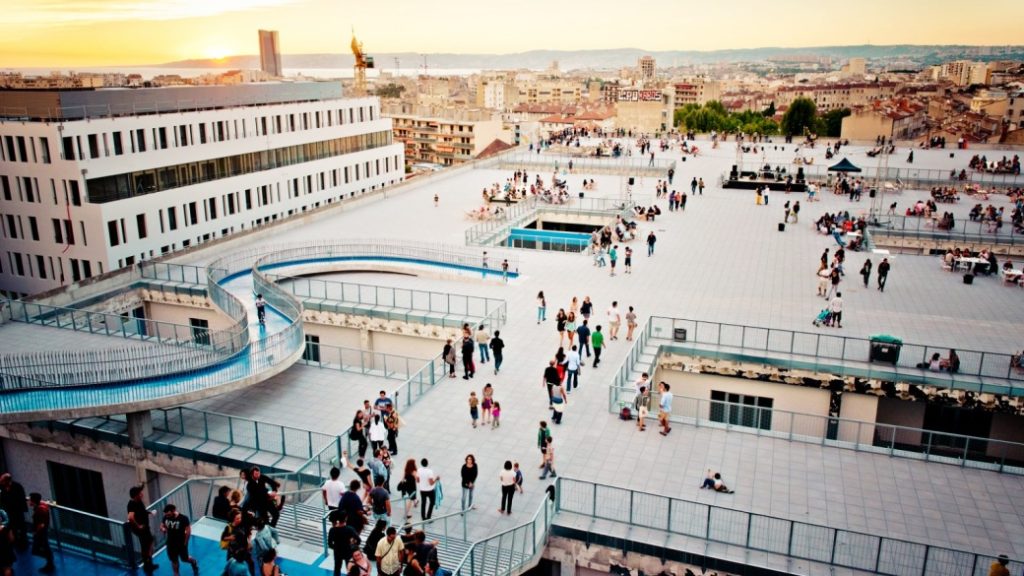 Friche la Belle de Mai – Endüstriyel kültür alanı