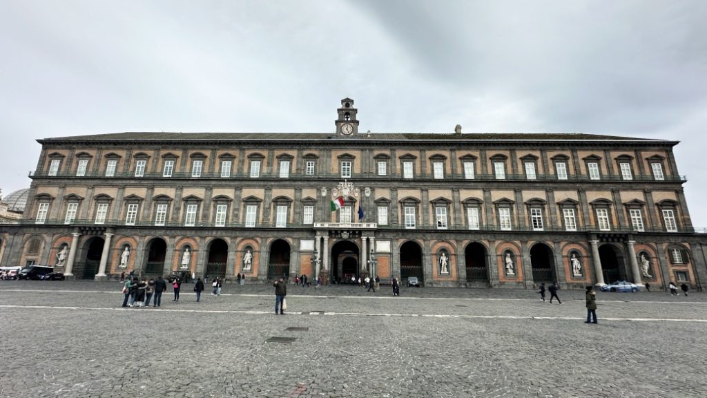 Napoli Kraliyet Sarayı – Kraliyet ihtişamı