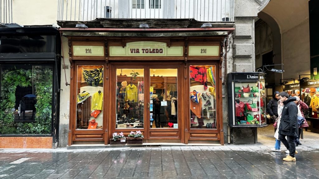 Napoli Alışveriş Noktaları – Caddeler ve pazarlar