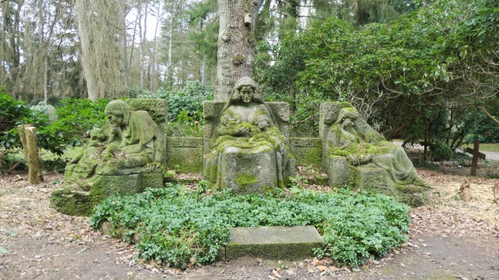 ohlsdorf cemetery hamburg Ohlsdorf Cemetery – Dünyanın en büyük mezarlıklarından