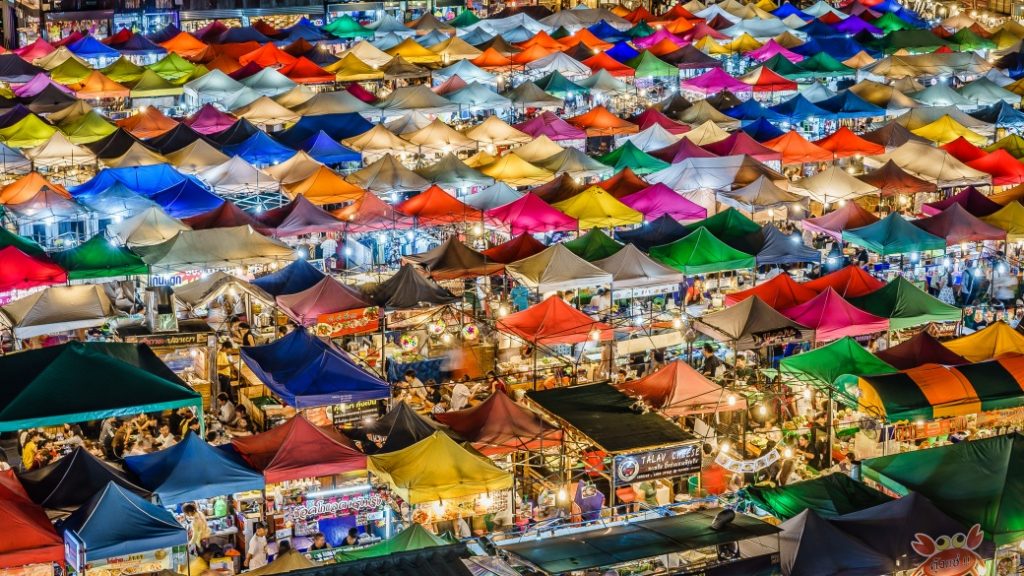 train night market ratchada bangkok Train Night Market Ratchada – Bangkok’un ünlü gece pazarı