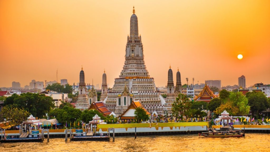 wat arun bangkok Wat Arun – Şafak Tapınağı