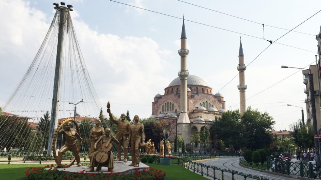 Reşadiye Cami – Şehrin büyük camilerinden