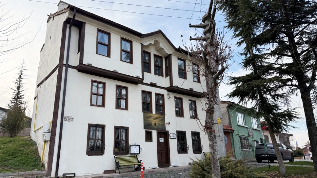 Tayfun Talipoğlu Daktilo Müzesi