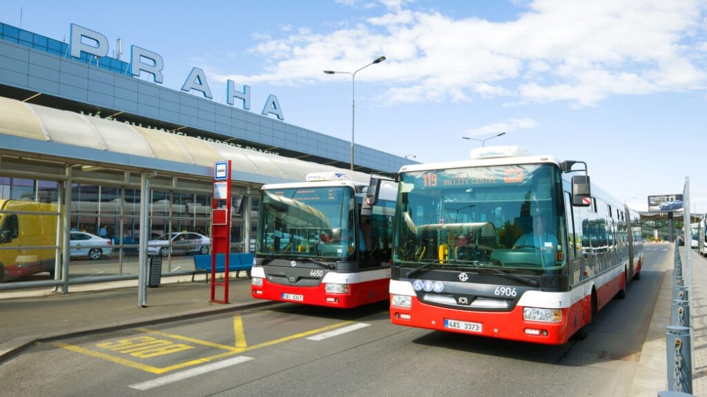 Prag Havalimanı Belediye Otobüsleri ile Ulaşım